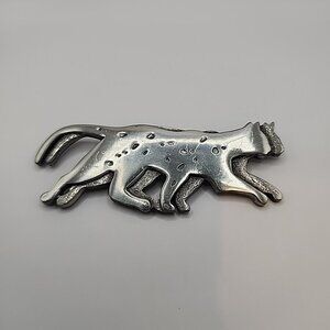 Vintage Signed JJ Leopard  Big Cat Leopard Cheetah Brooch Pin Silver Tone